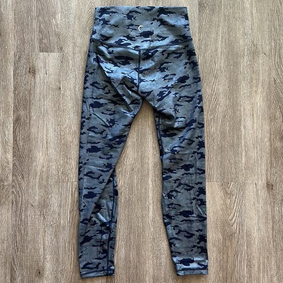 Zyia Active Silver Camo Supreme Hi-Rise Leggings Blue Size 6-8 - Picture 6 of 6